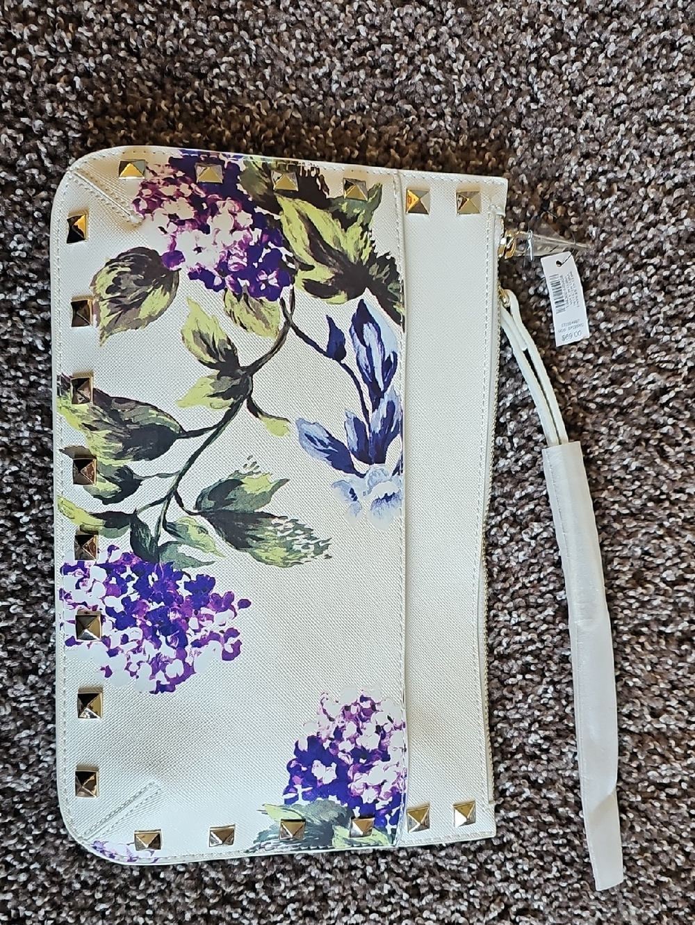 White House Black Market Cream Floral Zip Wristlet with Gold Hardware